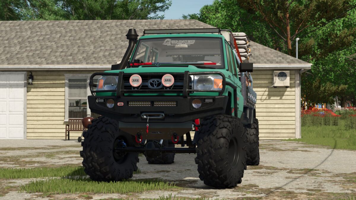 Toyota Land Cruiser VDJ76 v 1.5
